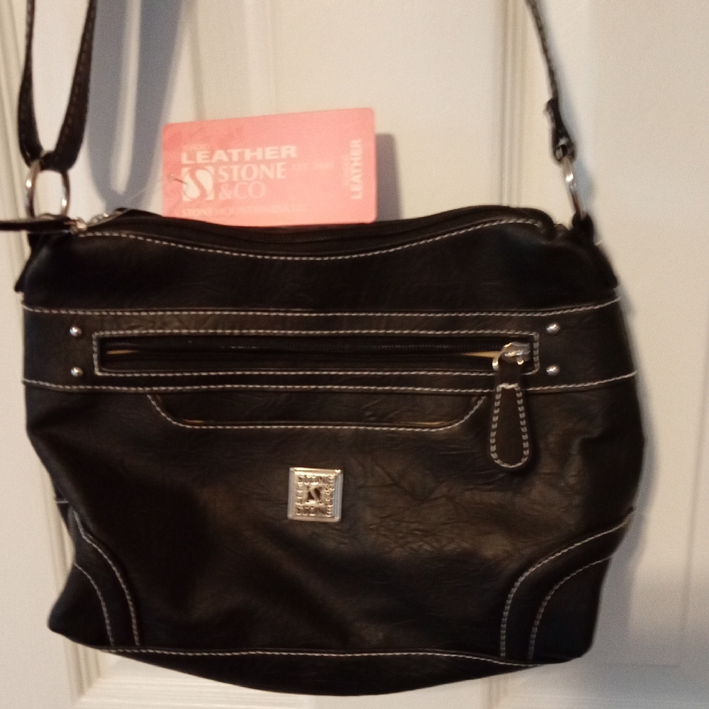 Stone Mountain Accessories Black Shoulder Bag